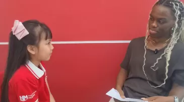 YÊN SPEAKING VỚI GIÁO VIÊN BẢN NGỮ THẬT TỰ NHIÊN